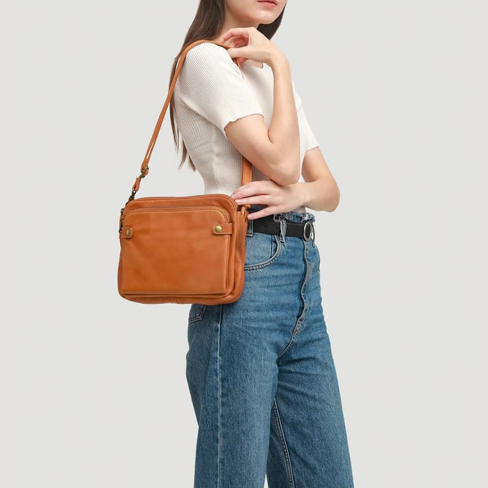 Elegant and Chic Shoulder Bag for Women
