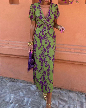 Elegant and Flattering Dress with Puff Sleeves for Women