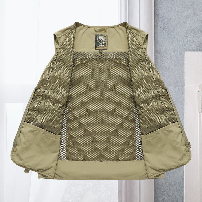 Stylish and Functional Cargo Vest for Men