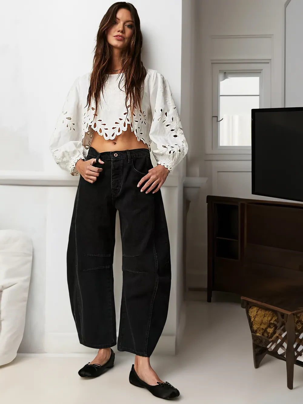 Women's Mid-Rise Wide Leg Jeans - Barrel Cut
