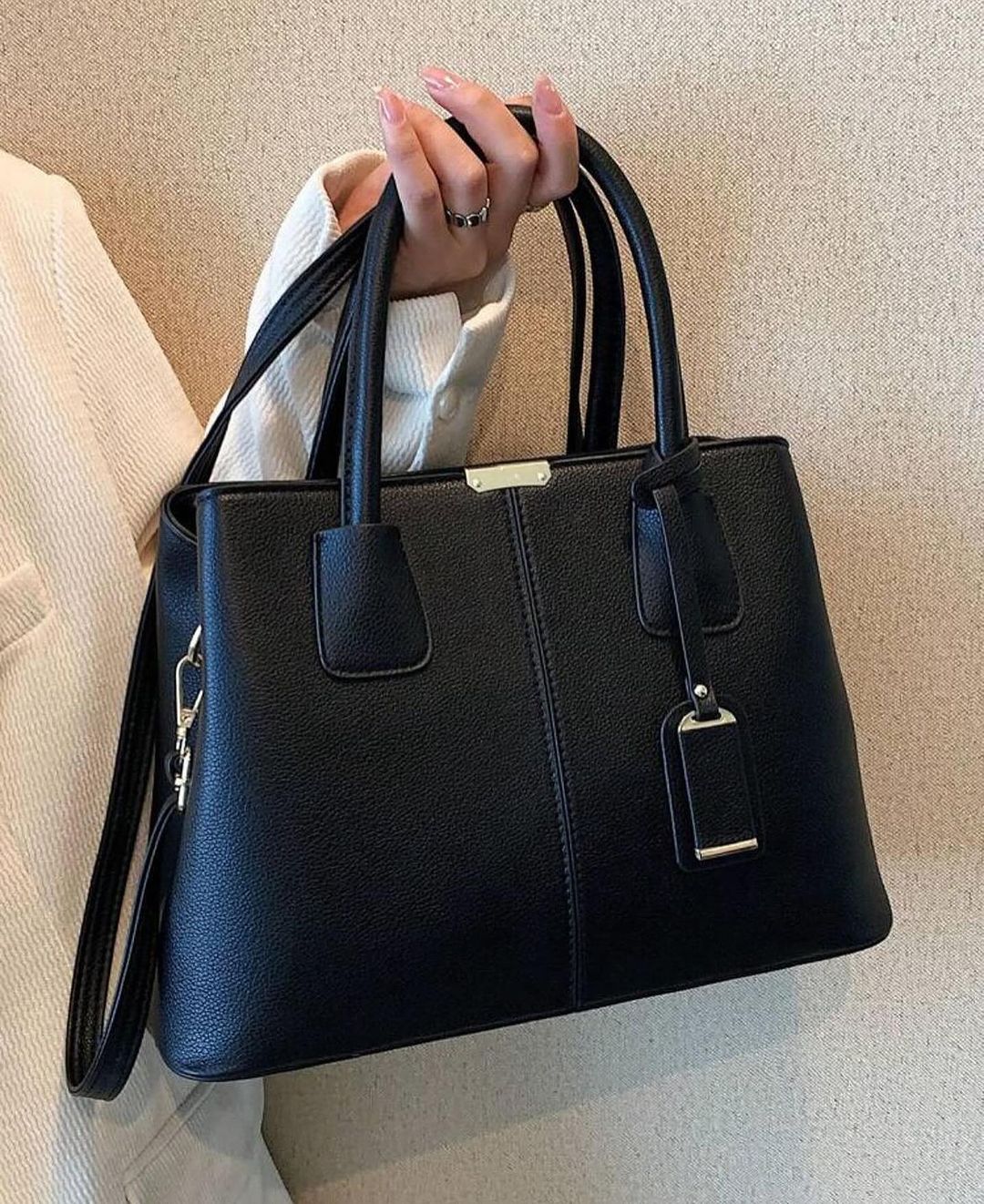 Women's Leather Crossbody Tote Bag - Classic Plaid Chic Versatile