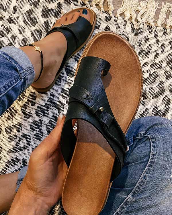 Comfortable and Supportive Open-Toe Sandals with Buckle Design for Women