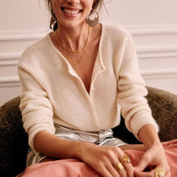 Women's Soft Knit Cardigan - Warm and Stylish