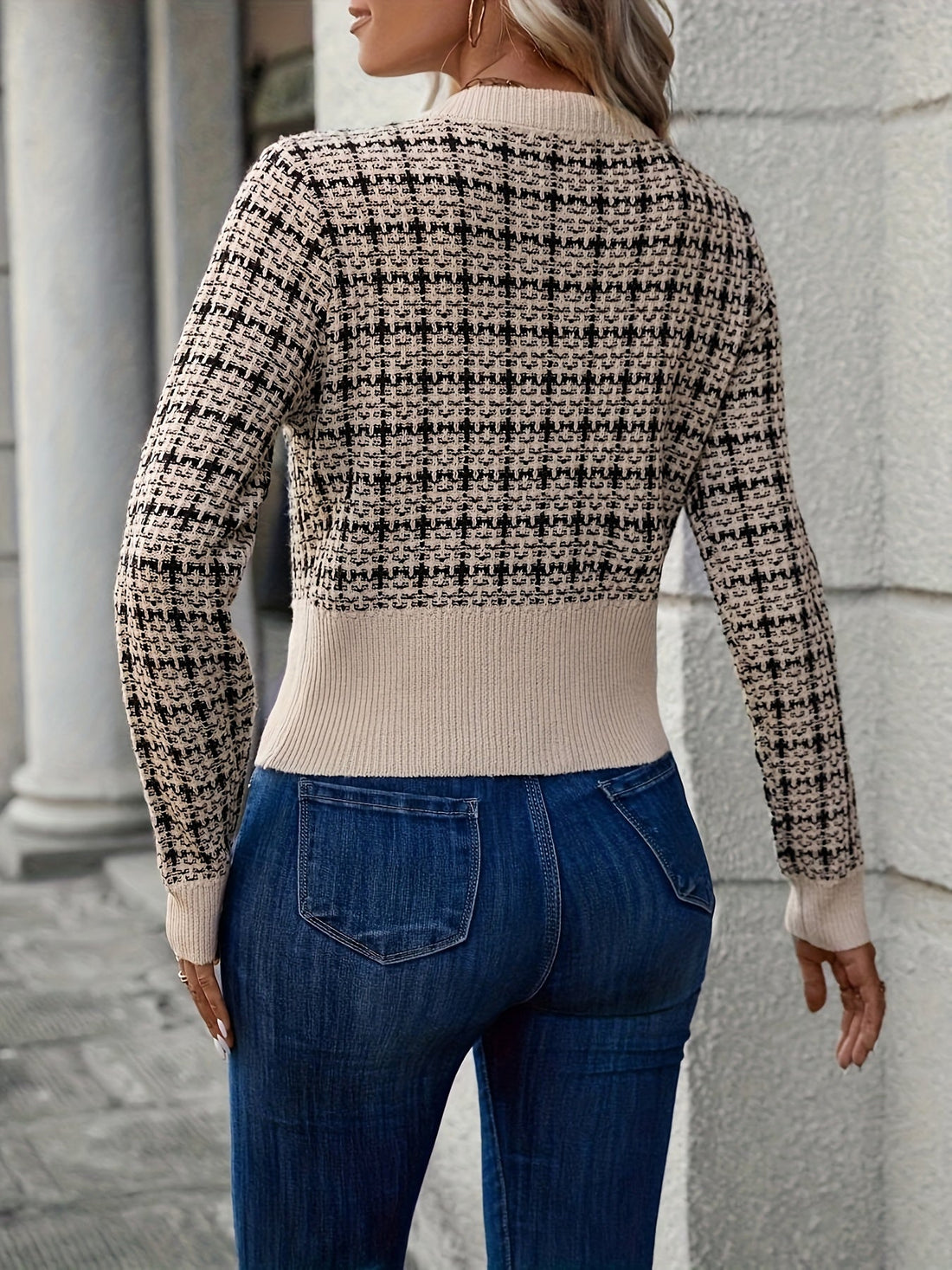 Women's Cardigan - Checked Pattern with Button-Down Closure