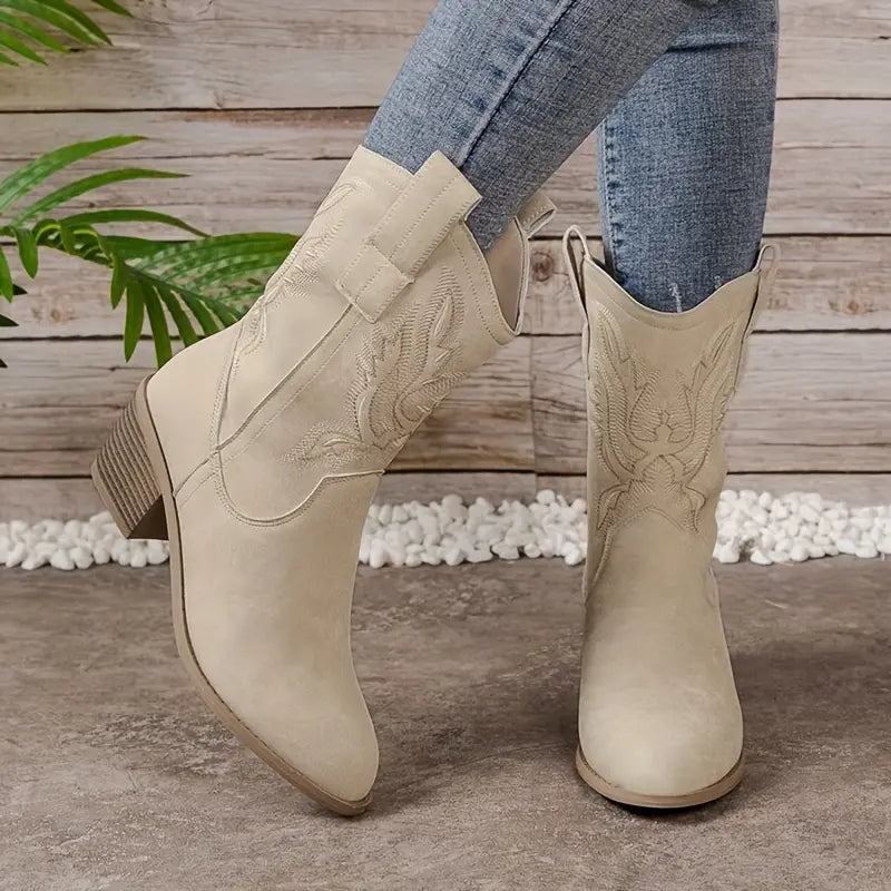 Women's Western Cowboy Boots - Leather & All-Season