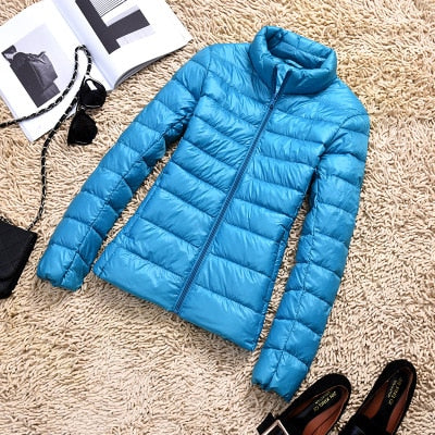 Women's Hooded Puffer Jacket - Cosy Outerwear