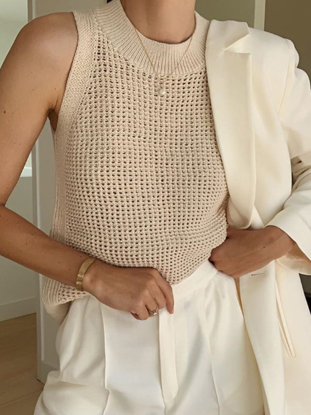 Stylish Hollow Knit Tank Top for Women