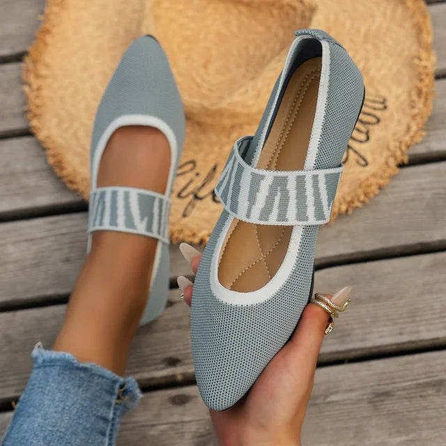 Stylish and Comfortable Slip-On Pointed Flats for Women