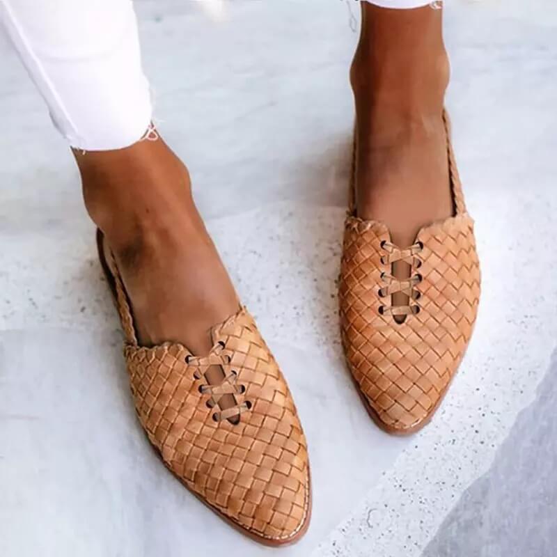 Stylish Closed-Toe Sandals for Women | Livia