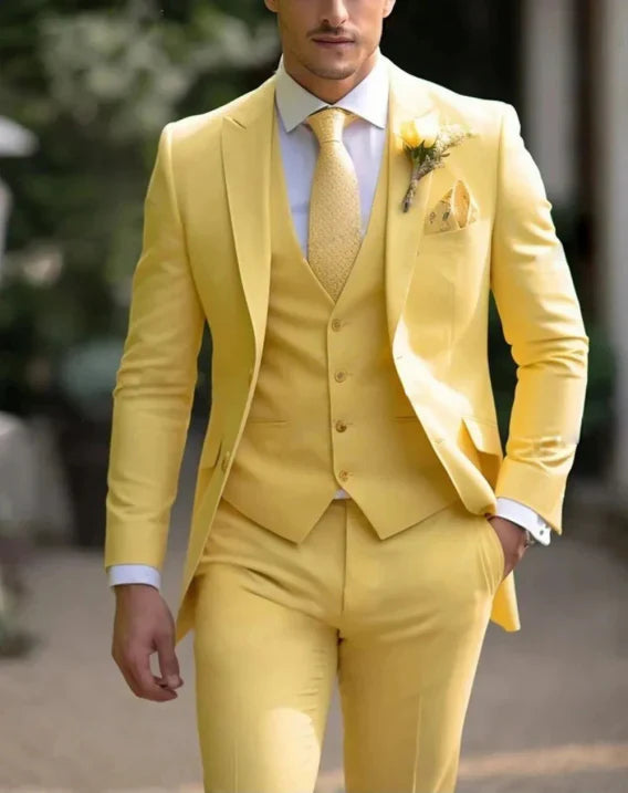 Men's Three-Piece Suit - Peak Lapel & Slim-Fit