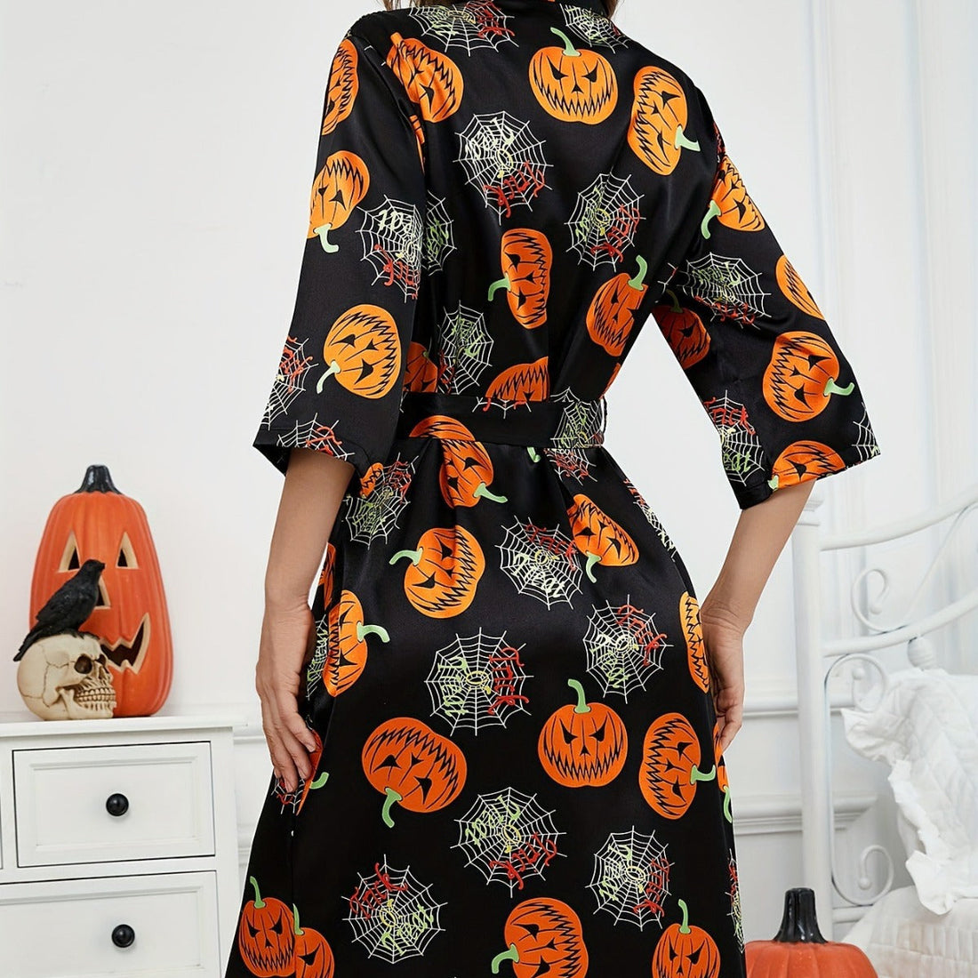 Women's Halloween Costume Kimono Robe - Pumpkin & Spiderweb Print