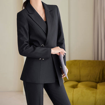 Tailored Formal Blazer and Trousers Set for Women
