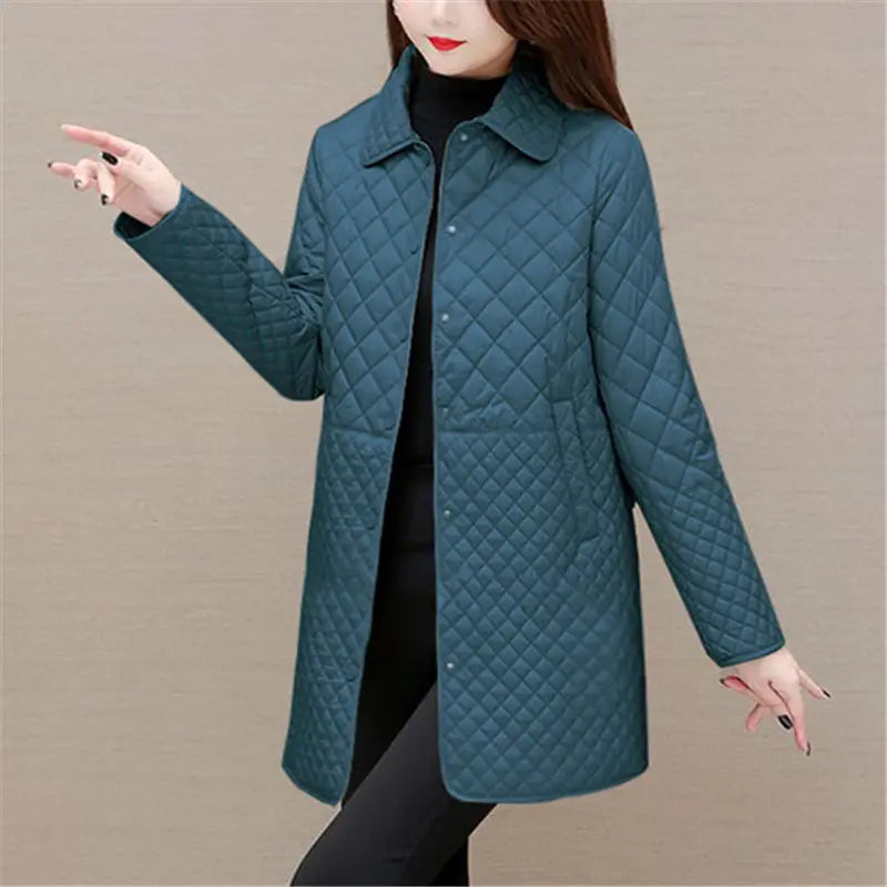 Women's Quilted Jacket - Fold-Down Collar with Button Front