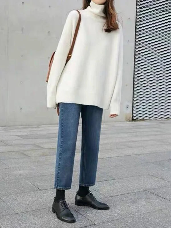 Women's Oversized Winter Jumper - Roll Neck and Drop Shoulder Fit