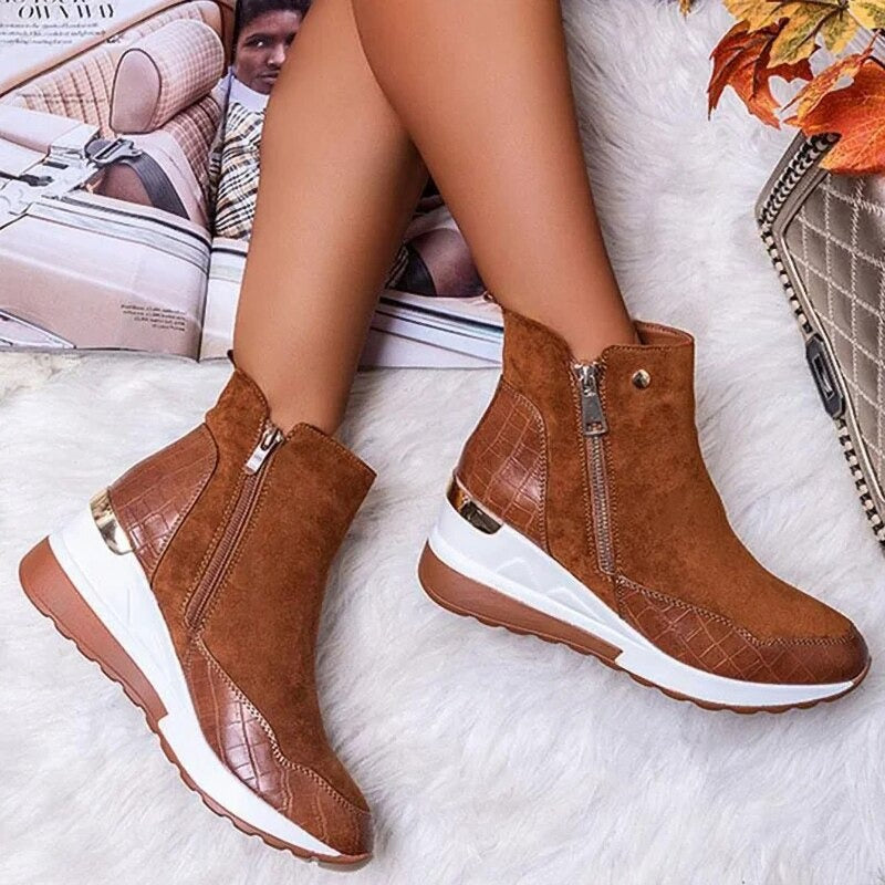 Durable and Stylish Ankle Boots for Men