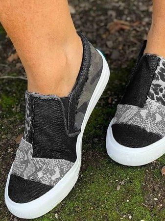 Casual Animal Print Canvas Slip-On Sneakers for Women
