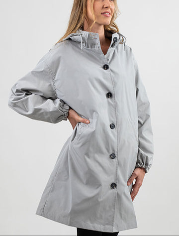 Women's Stylish Waterproof Jacket - All-Weather Protection