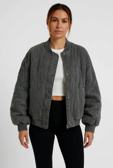 Women's Oversized Quilted Jacket - Bomber Style