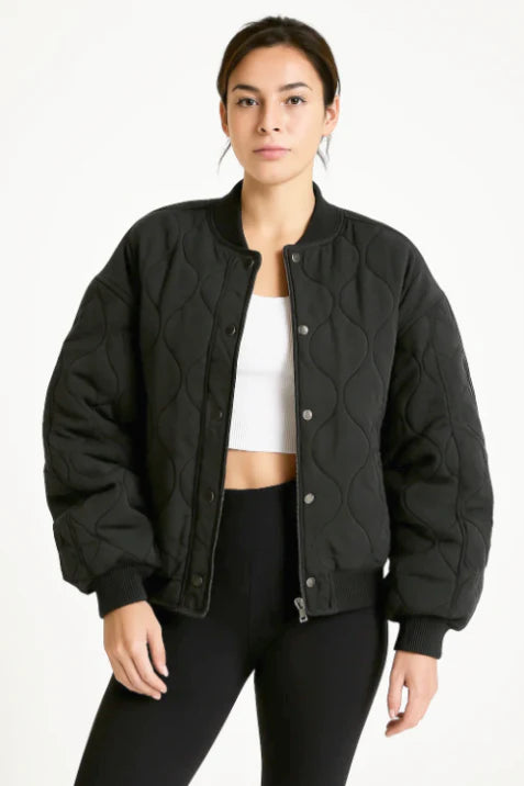 Women's Oversized Quilted Jacket - Bomber Style
