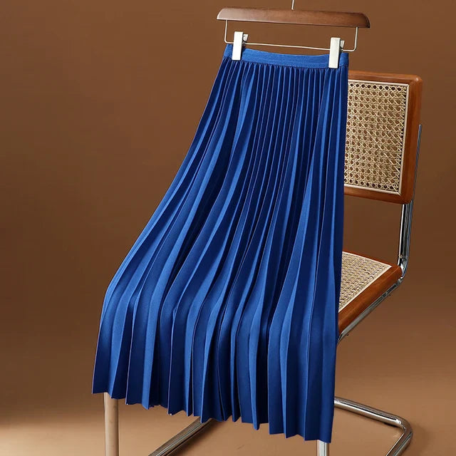 Women's Pleated Midi Skirt - Elastic Waist Detail