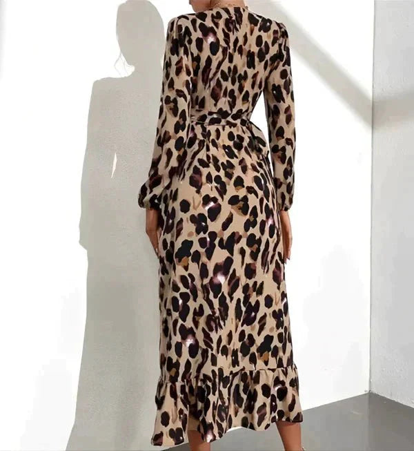 Chic and Stylish Wrap Dress with Leopard Print for Women